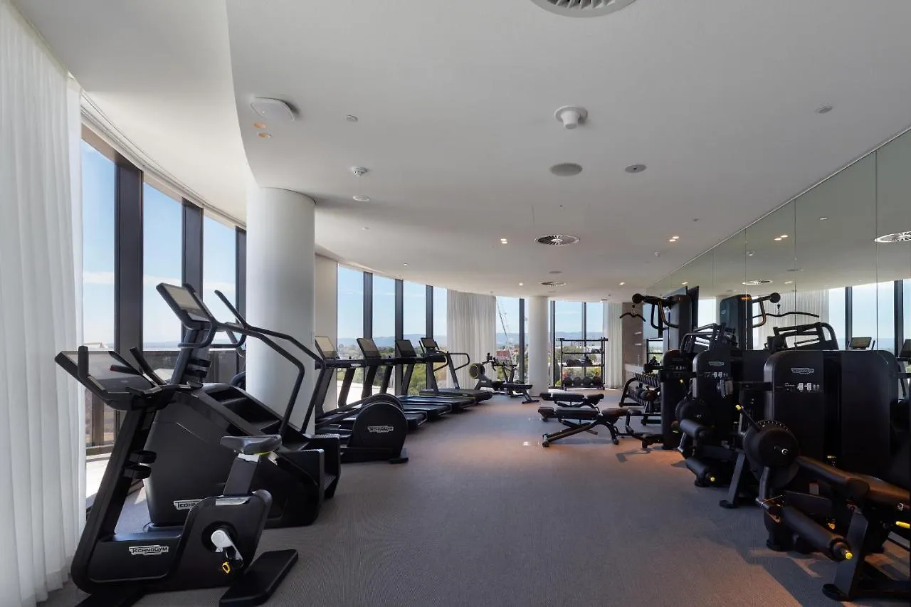 Hotel Eos By Skycity Adelaide