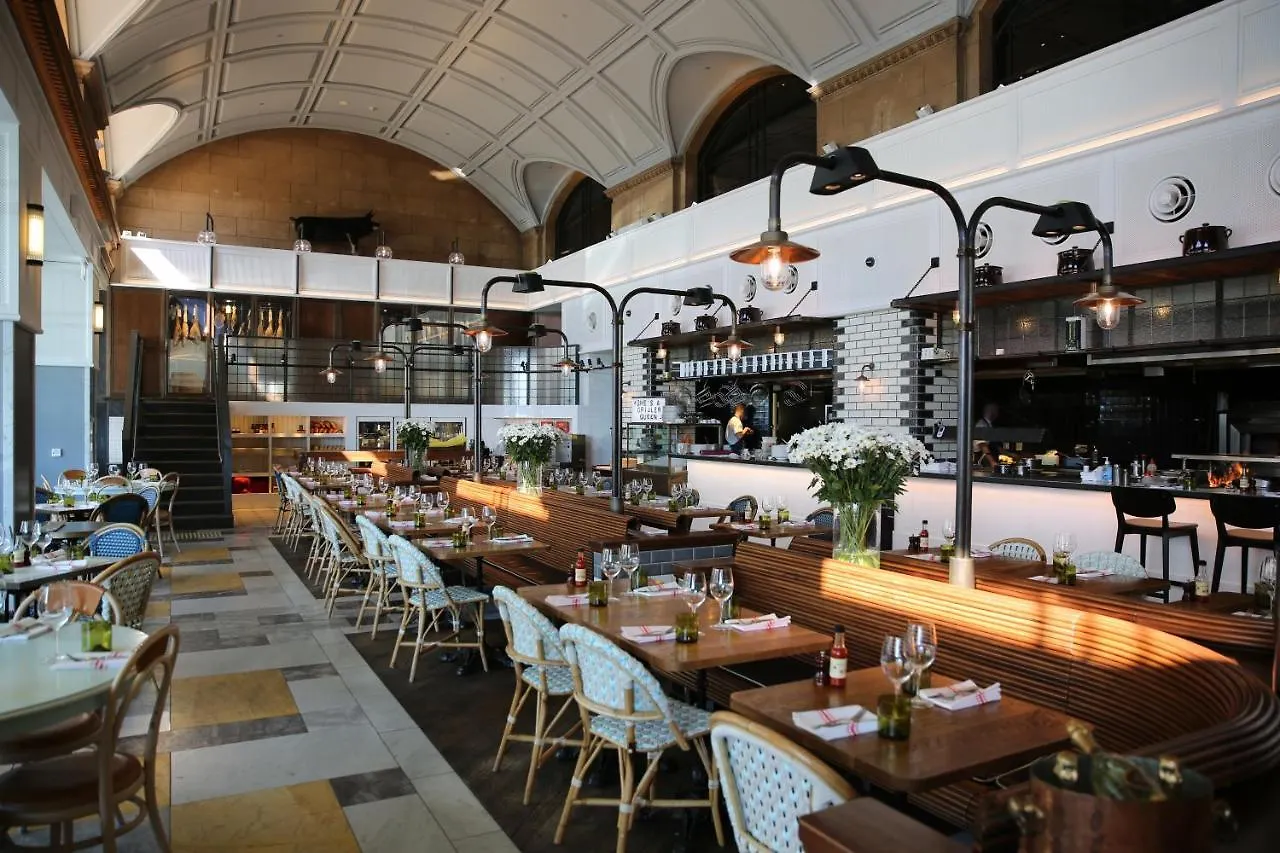 Eos By Skycity Adelaide Hotel